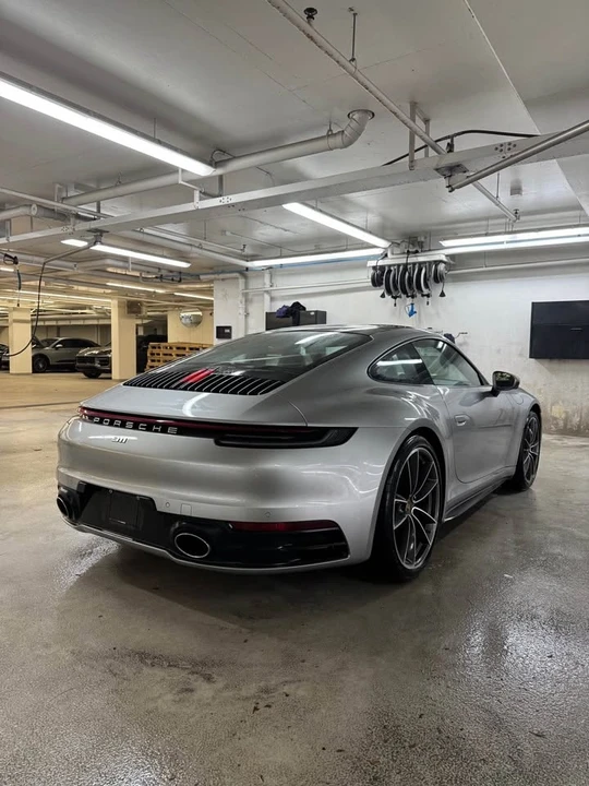 2021 Porsche 992 Carrera 4 - Image 3 of 9