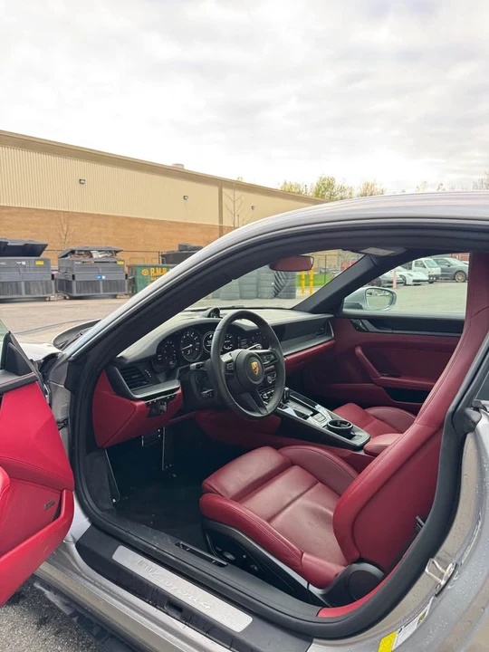 2021 Porsche 992 Carrera 4 - Image 6 of 9