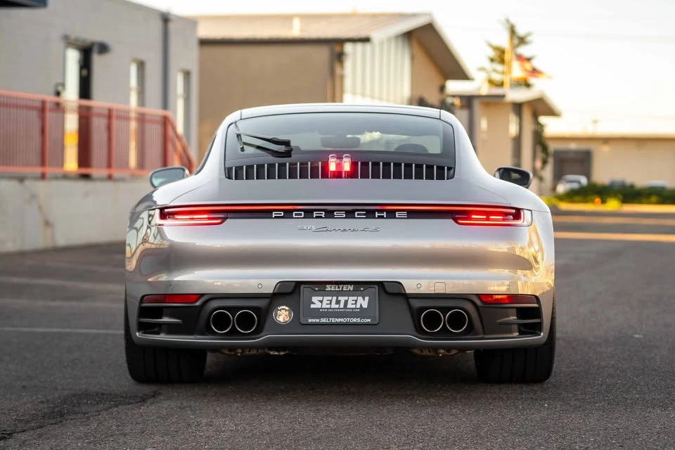 2021 Porsche 992 Carrera 4S - Image 5 of 20