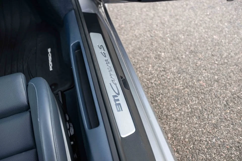 2021 Porsche 992 Carrera 4S - Image 16 of 20
