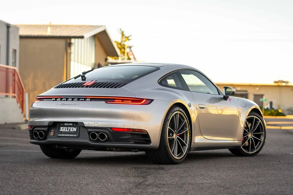 2021 Porsche 992 Carrera 4S - Image 8 of 20
