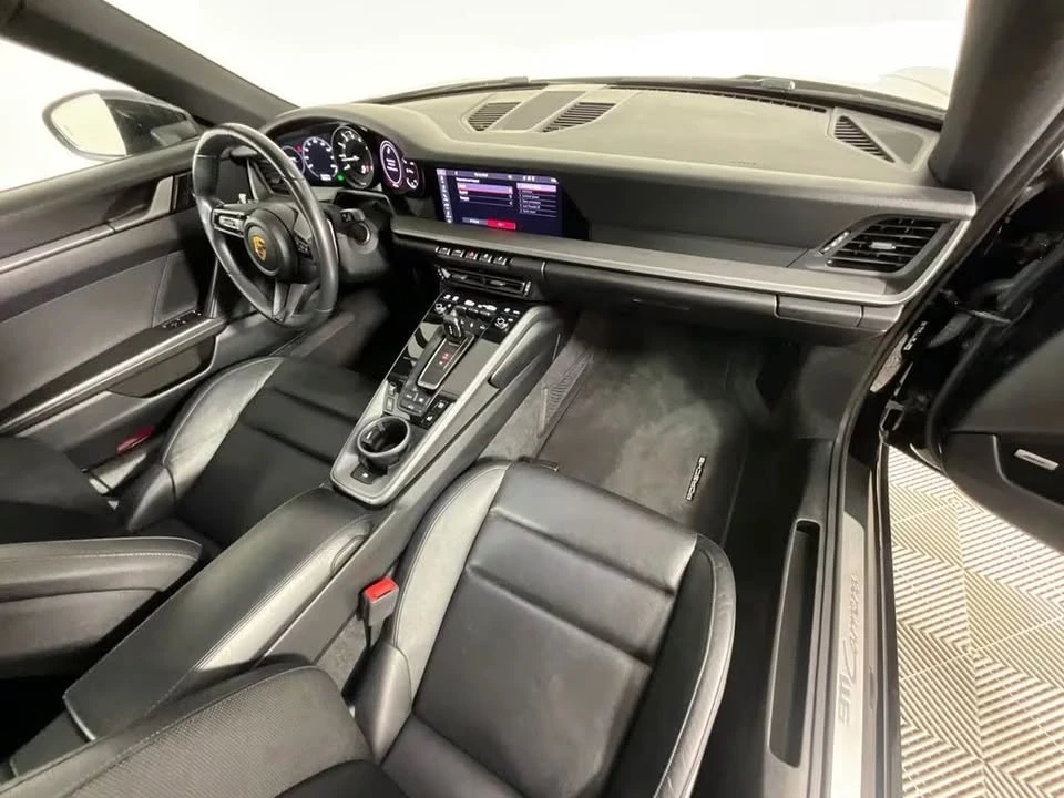 2021 Porsche 992 Carrera - Image 16 of 20