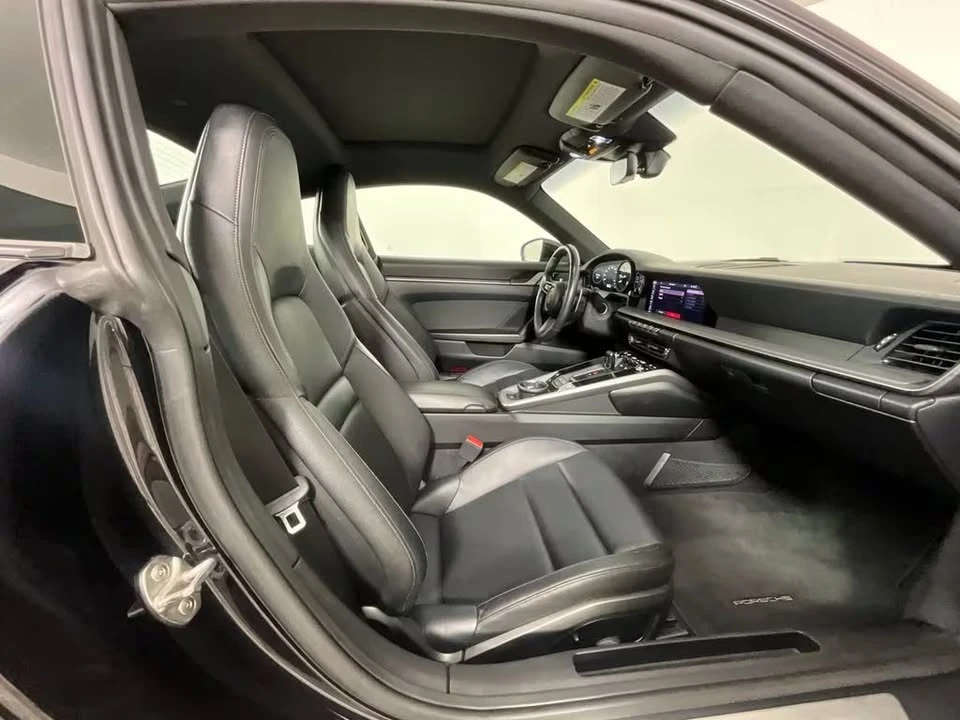 2021 Porsche 992 Carrera - Image 17 of 20