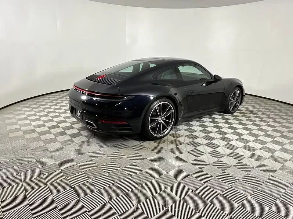 2021 Porsche 992 Carrera - Image 5 of 20