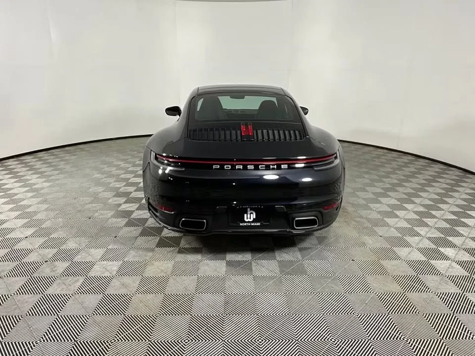 2021 Porsche 992 Carrera - Image 8 of 20