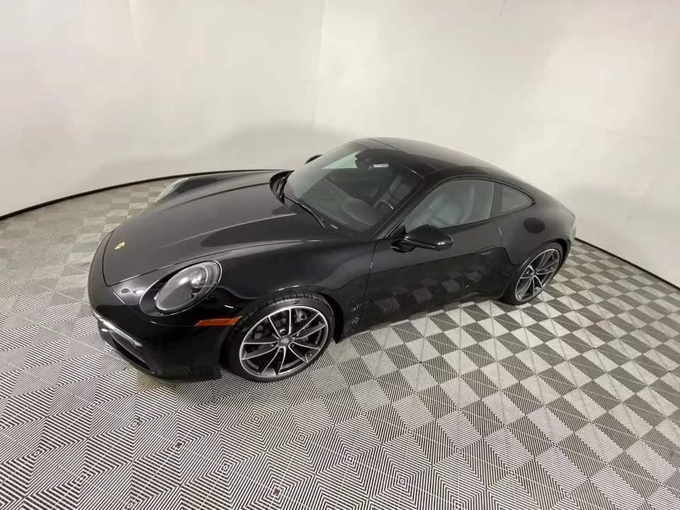 2021 Porsche 992 Carrera - Image 10 of 20
