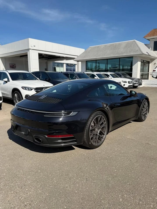 2021 Porsche 992 Carrera - Image 2 of 20