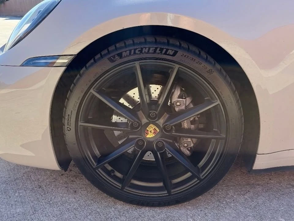 2021 Porsche 992 Carrera - Image 18 of 19