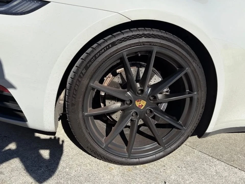 2021 Porsche 992 Carrera - Image 15 of 19