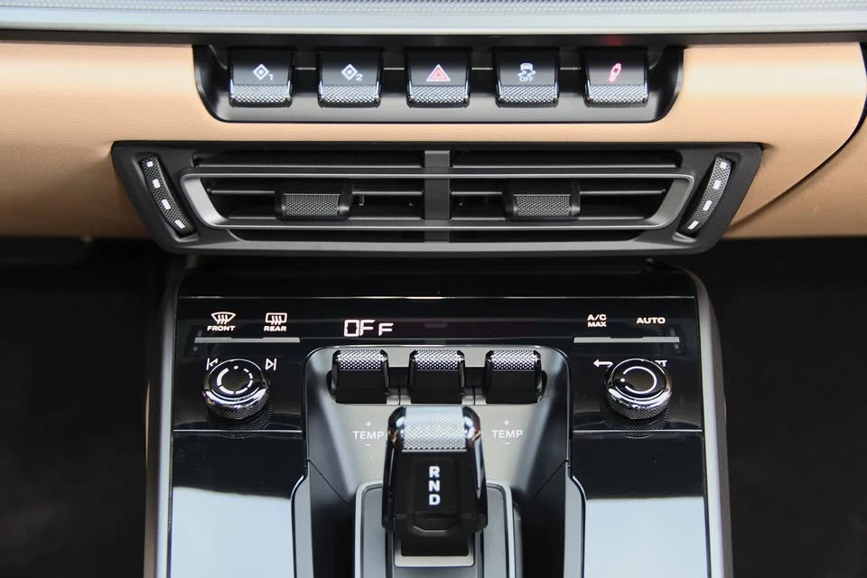 2021 Porsche 992 Carrera S - Image 16 of 19