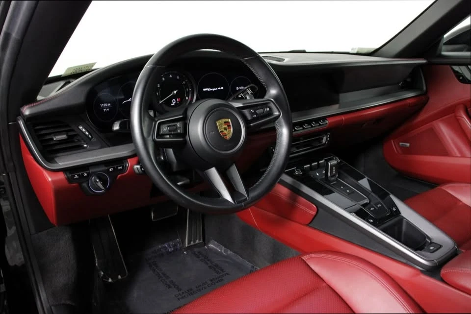 2021 Porsche 992 Targa 4 & 4S - Image 3 of 12
