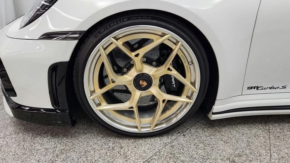 2021 Porsche 992 Turbo S - Image 17 of 20