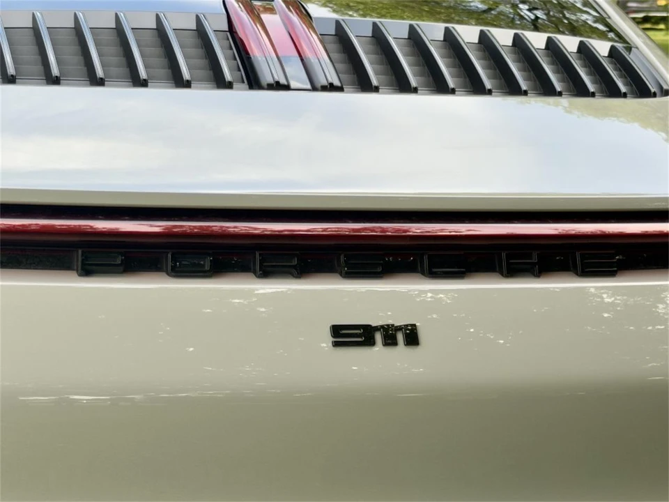 2021 Porsche 992 Carrera S - Image 18 of 31