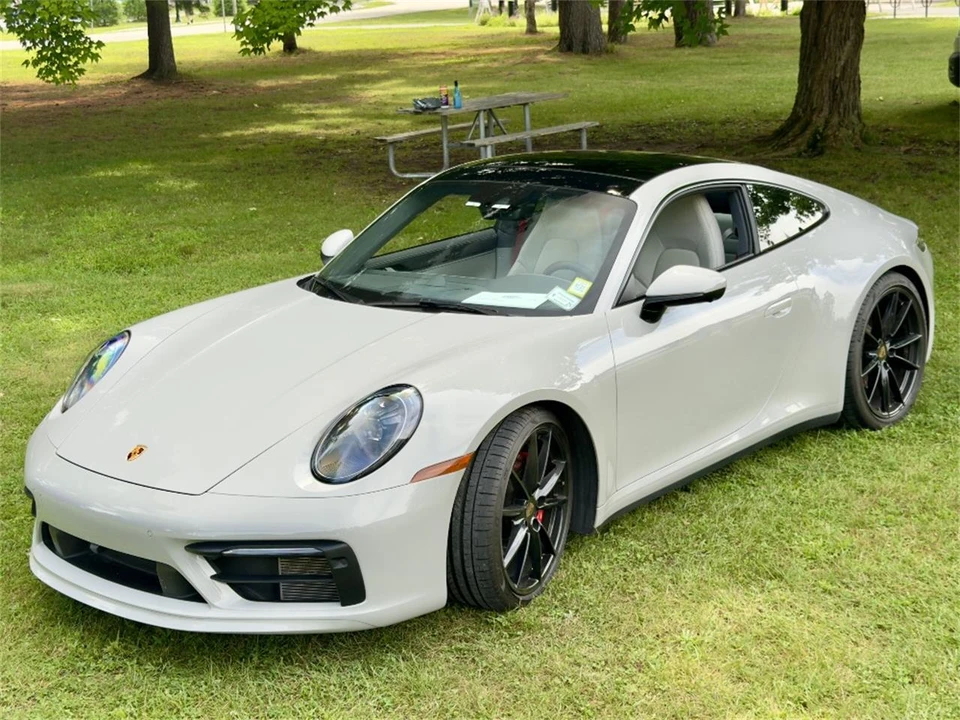 2021 Porsche 992 Carrera S - Image 11 of 31