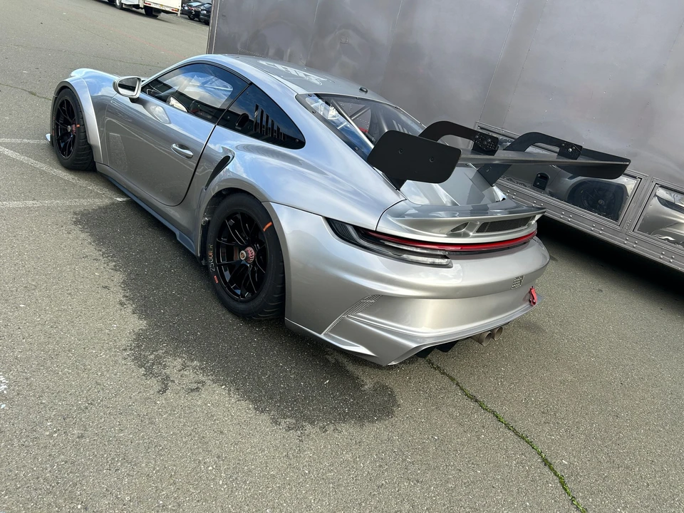 2022 Porsche 992 GT3 - Image 5 of 8