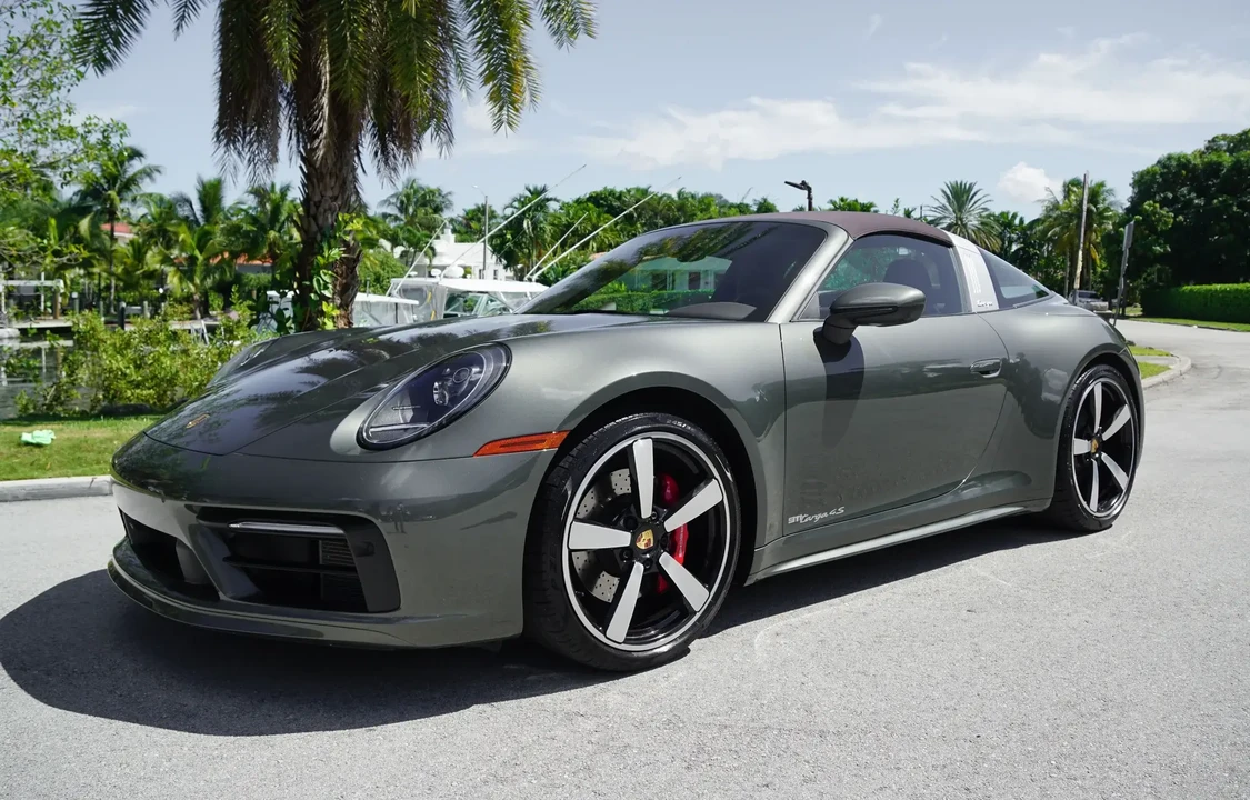 2021 Porsche 992 Targa 4 & 4S - Image 6 of 6