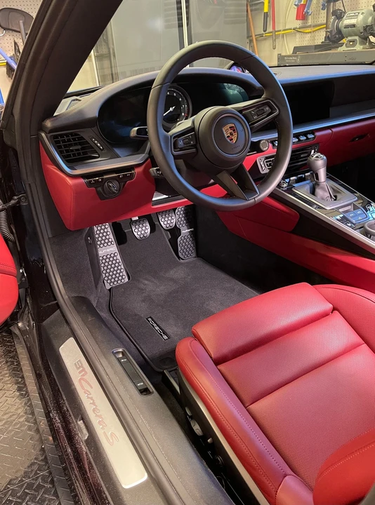 2021 Porsche 992 Carrera S - Image 2 of 9