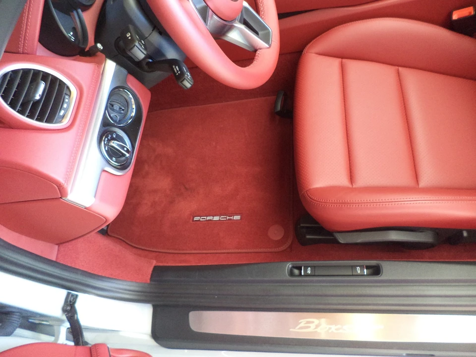 2021 Porsche 718 Boxster - Image 20 of 21