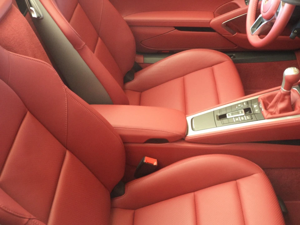 2021 Porsche 718 Boxster - Image 16 of 21