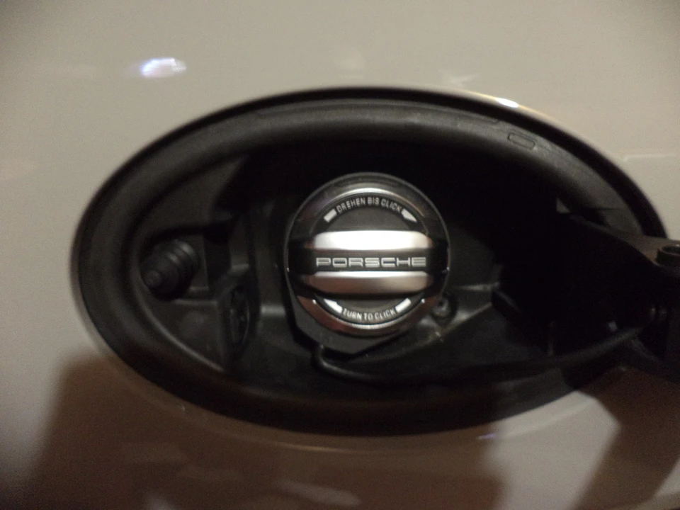 2021 Porsche 718 Boxster - Image 21 of 21