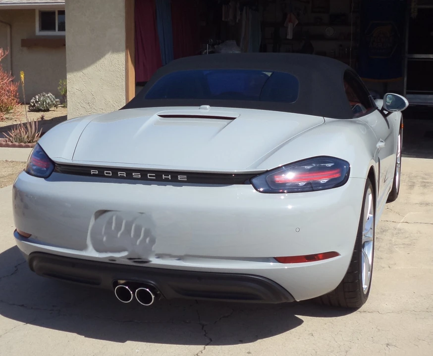 2021 Porsche 718 Boxster - Image 10 of 21