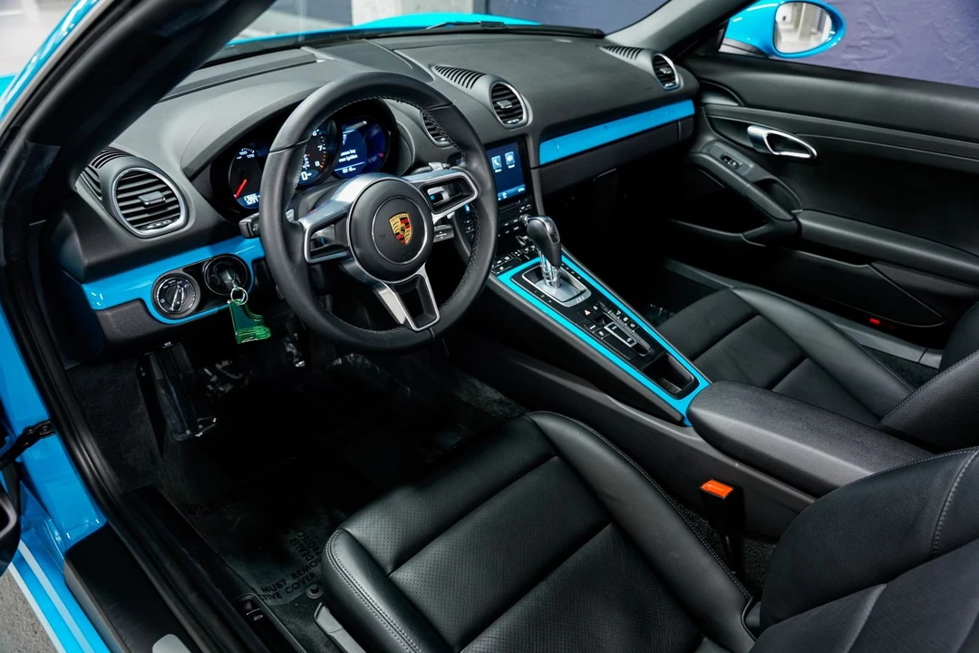 2021 Porsche 718 Boxster - Image 9 of 31