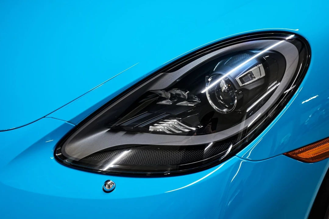 2021 Porsche 718 Boxster - Image 29 of 31