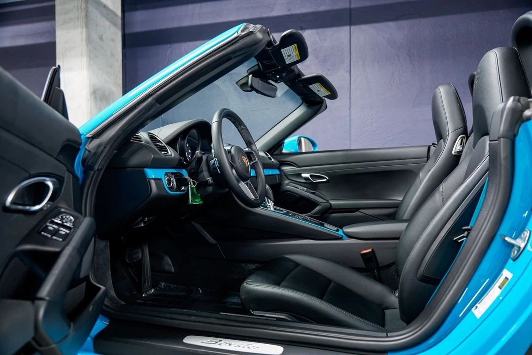 2021 Porsche 718 Boxster - Image 18 of 31