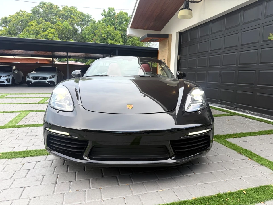 2021 Porsche 718 Boxster - Image 12 of 31
