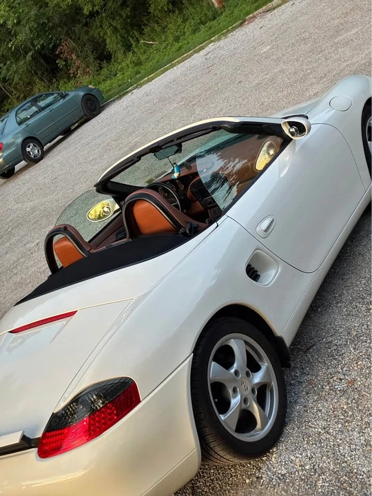 2021 Porsche 718 Boxster - Image 2 of 7