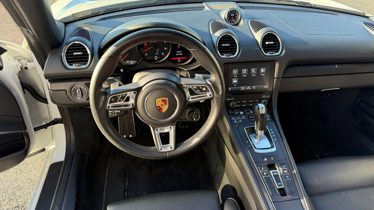2021 Porsche 718 Boxster GTS 4.0 - Image 6 of 27