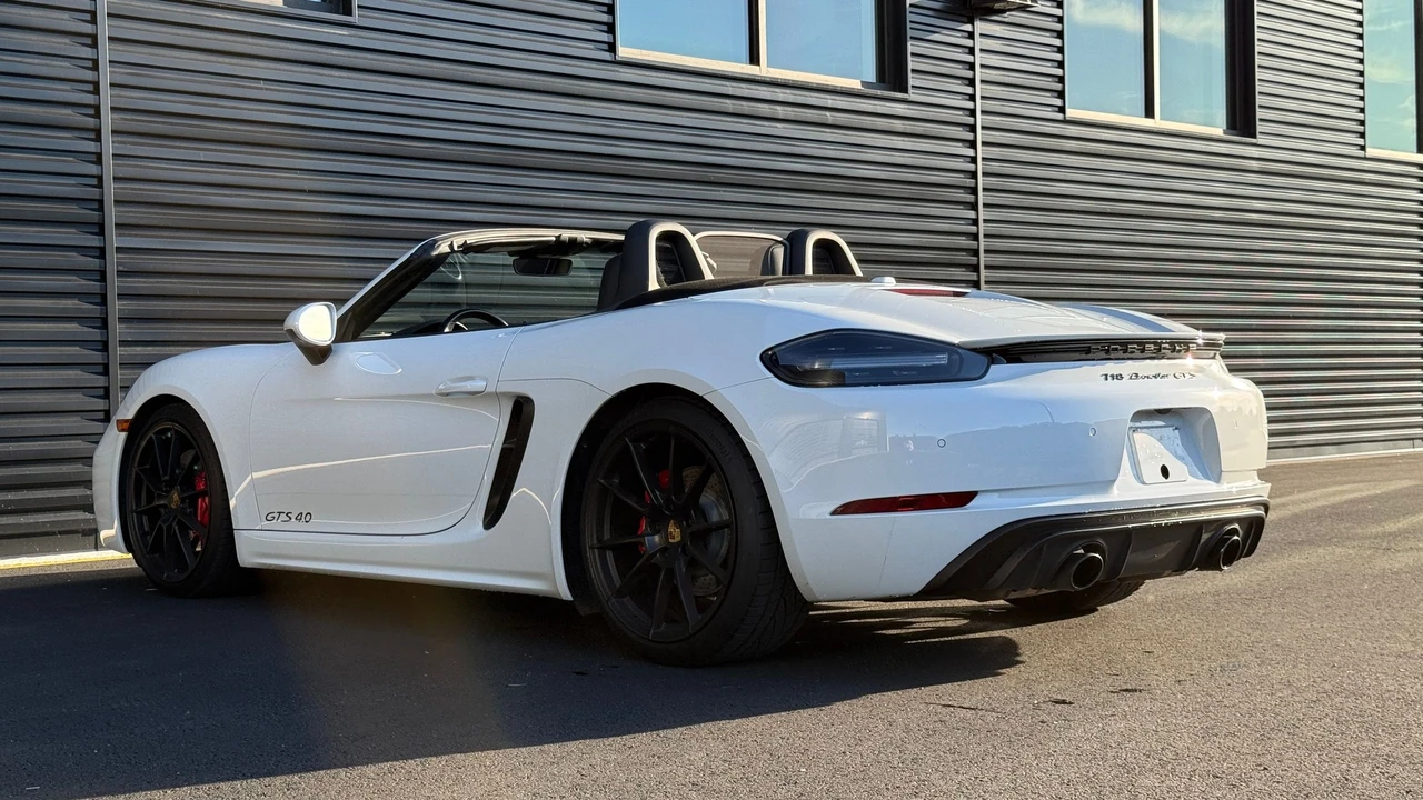 2021 Porsche 718 Boxster GTS 4.0 - Image 9 of 27