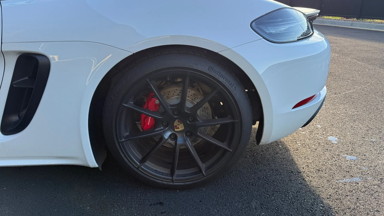 2021 Porsche 718 Boxster GTS 4.0 - Image 16 of 27