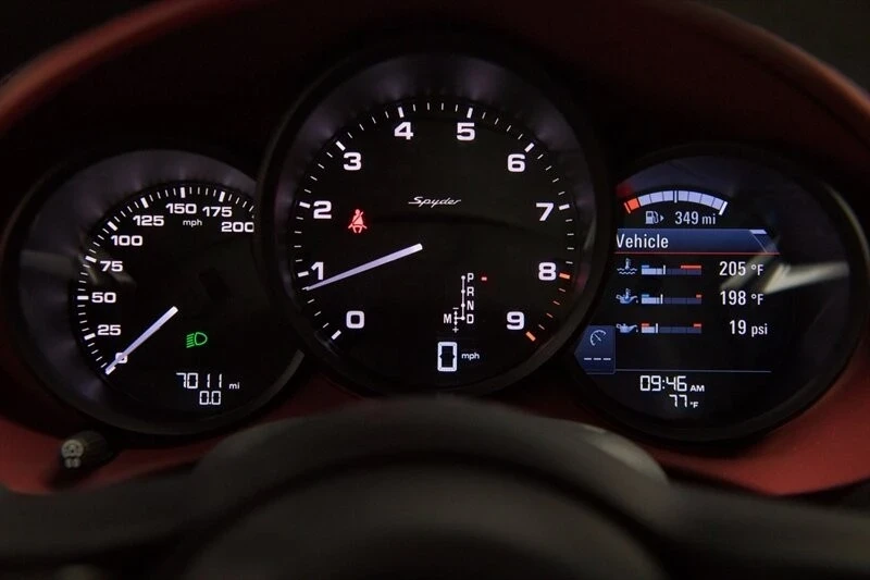 2021 Porsche 718 Boxster Spyder - Image 19 of 21