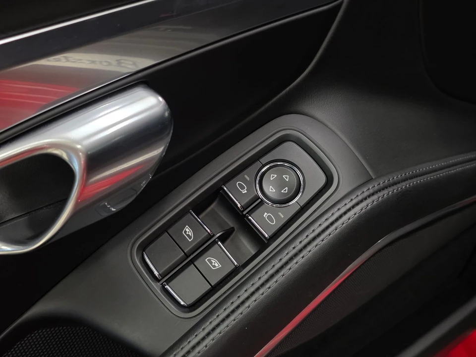 2021 Porsche 718 Boxster T - Image 16 of 31