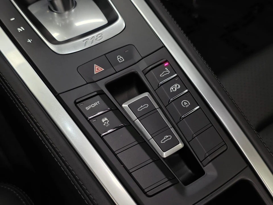 2021 Porsche 718 Boxster T - Image 30 of 31