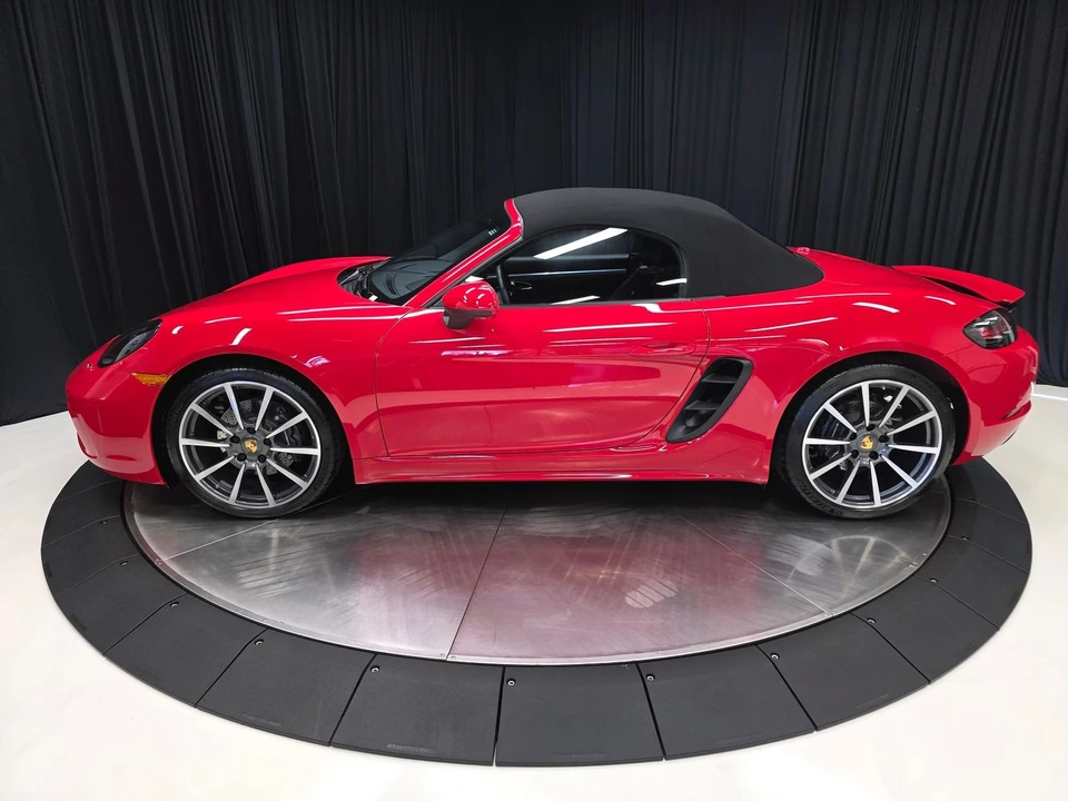 2021 Porsche 718 Boxster T - Image 9 of 31