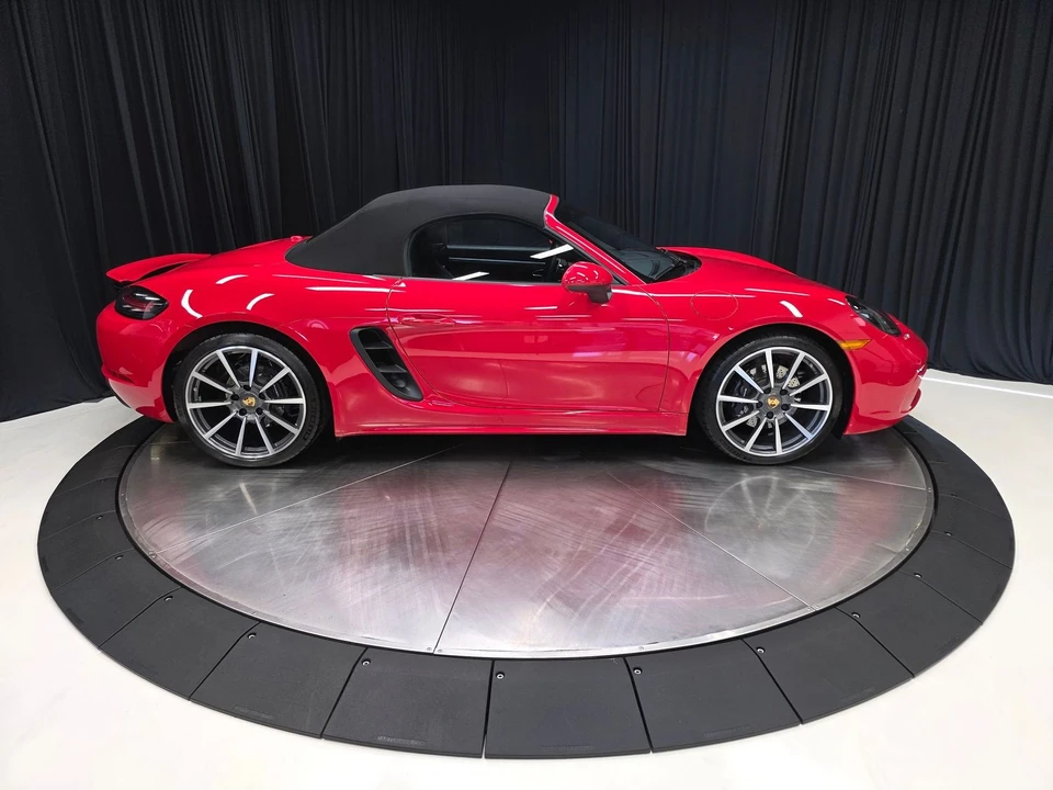 2021 Porsche 718 Boxster T - Image 13 of 31