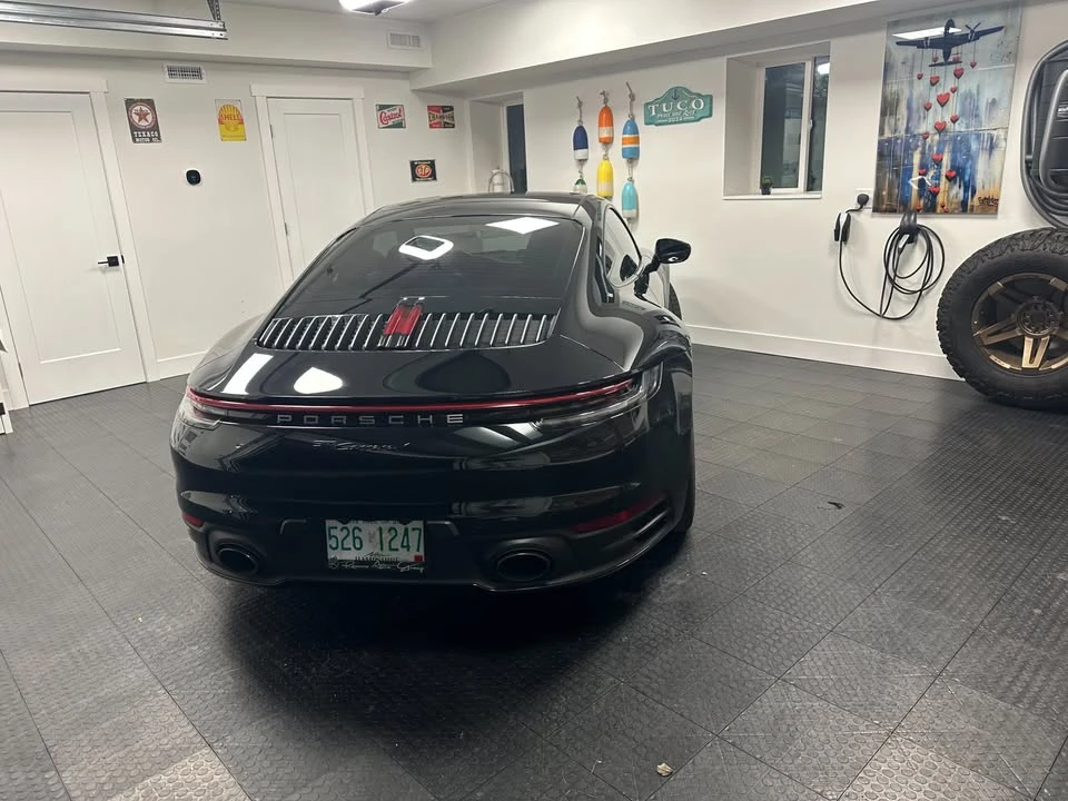 2021 Porsche 992 Carrera 4 - Image 8 of 8