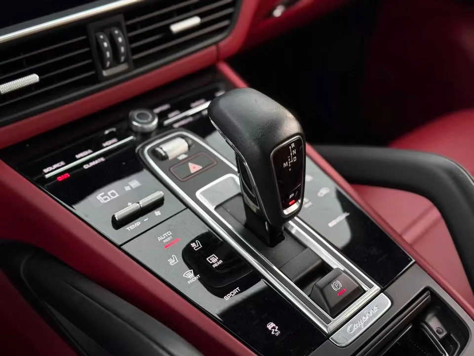 2021 Porsche 9Y0/9Y3 Cayenne - Image 18 of 20