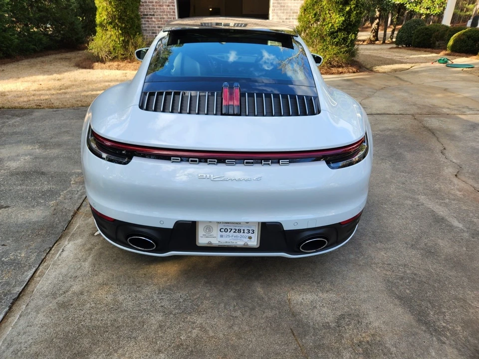 2021 Porsche 992 Carrera 4 - Image 3 of 6