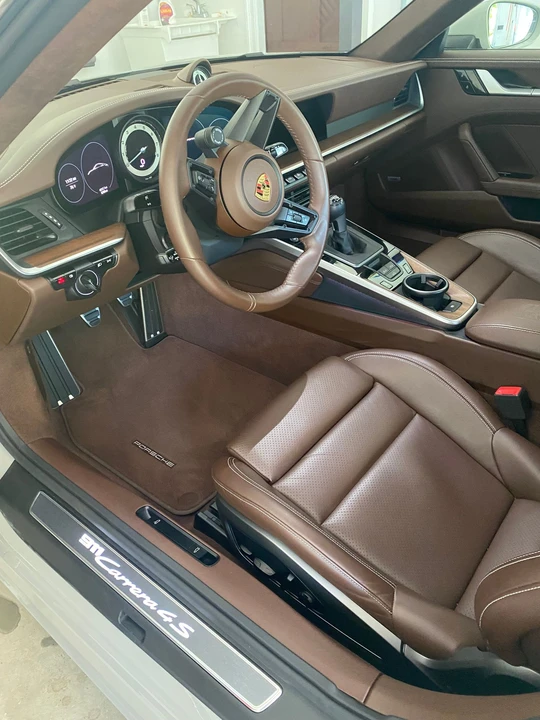2021 Porsche 992 Carrera 4S - Image 5 of 5