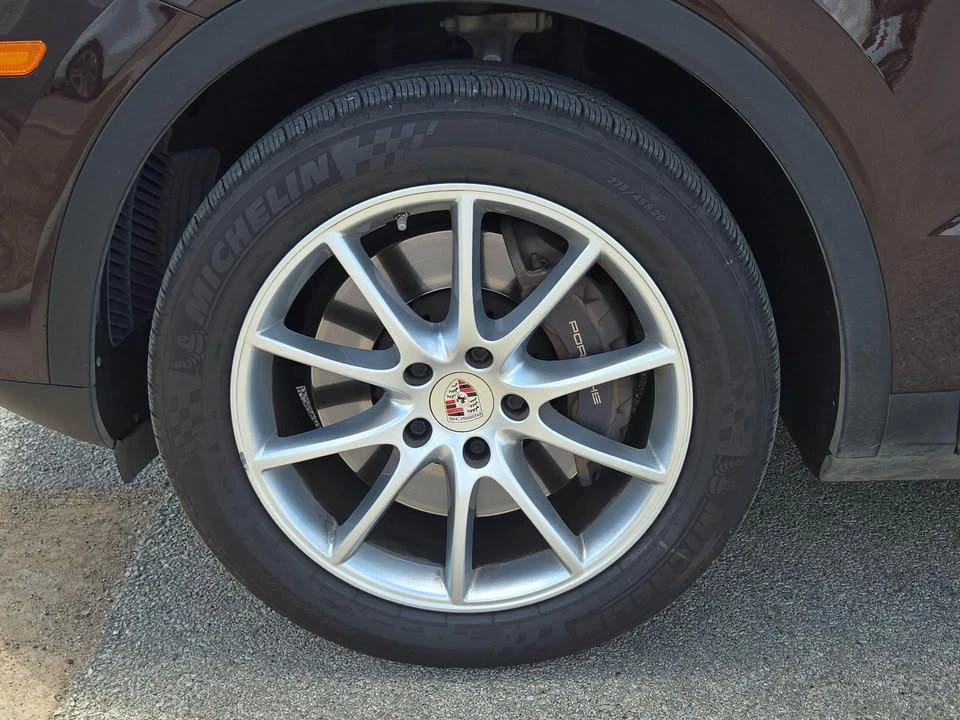 2021 Porsche 9Y0/9Y3 Cayenne - Image 2 of 11