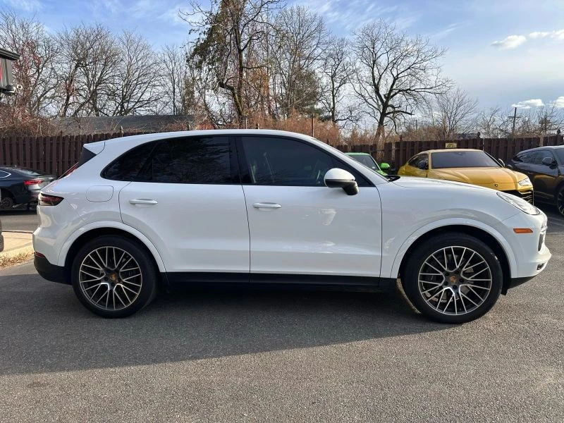 2021 Porsche 9Y0/9Y3 Cayenne - Image 4 of 12