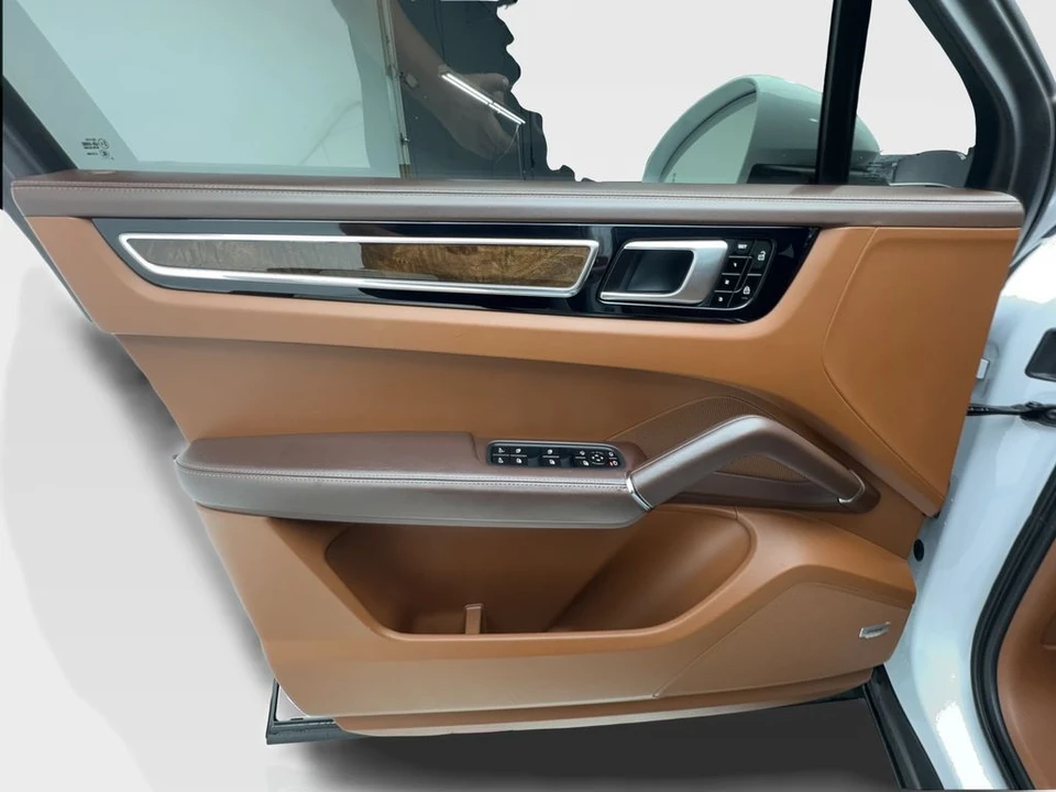 2021 Porsche 9Y0/9Y3 Cayenne - Image 23 of 31