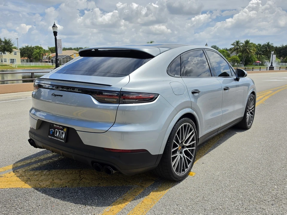2021 Porsche 9Y0/9Y3 Cayenne Coupe - Image 9 of 28