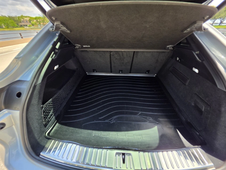 2021 Porsche 9Y0/9Y3 Cayenne Coupe - Image 24 of 28