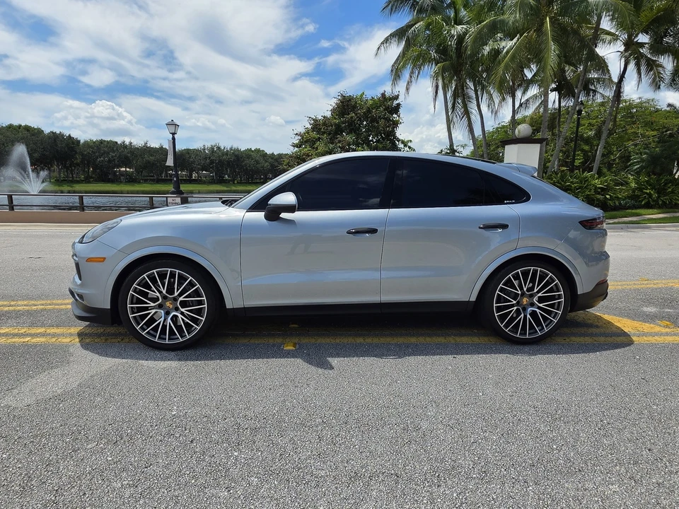 2021 Porsche 9Y0/9Y3 Cayenne Coupe - Image 4 of 28