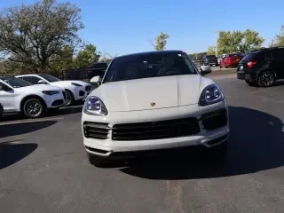 2021 Porsche 9Y0/9Y3 Cayenne - Image 3 of 4