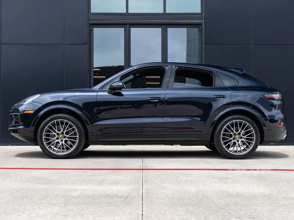 2021 Porsche 9Y0/9Y3 Cayenne - Image 2 of 9